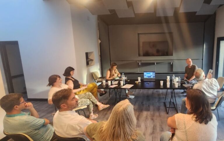 CAU D4 – INFORMA ASAMBLEA